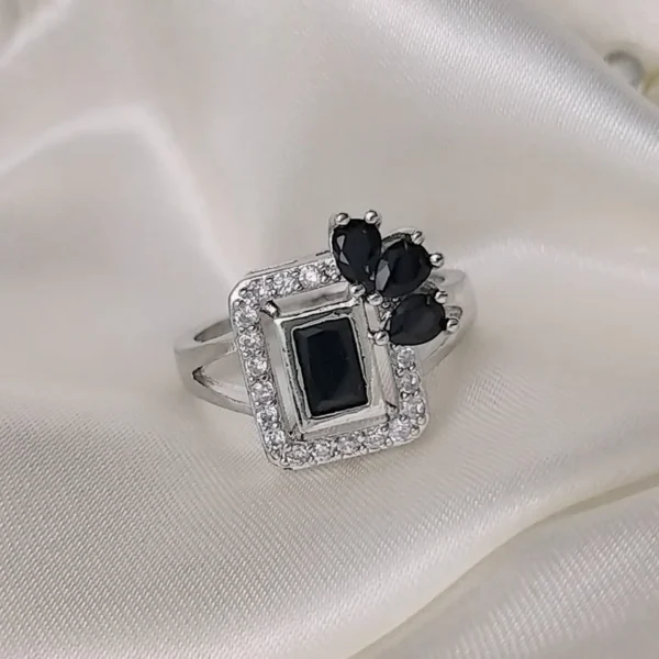 Triple Treat ~ Black