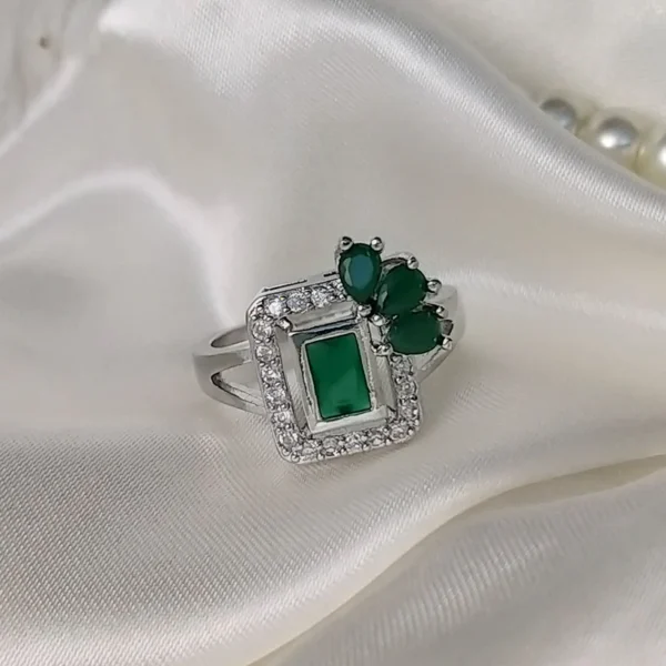 Triple Treat ~ Green - Image 2