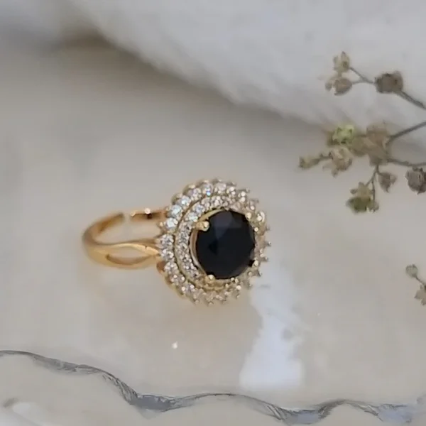 Solitaire Charm ~Black - Image 3