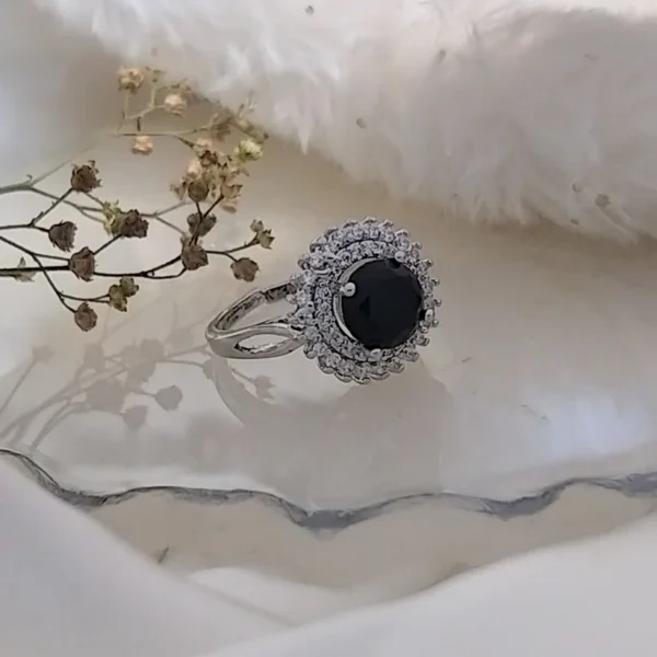 Solitaire Charm ~Black - Image 5